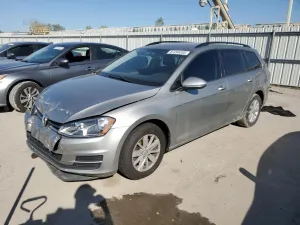 2015 VOLKSWAGEN GOLF