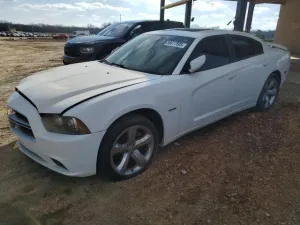2011 DODGE CHARGER