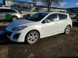 2011 MAZDA MAZDA3