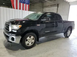 2013 TOYOTA TUNDRA