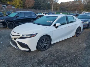 2022 TOYOTA CAMRY