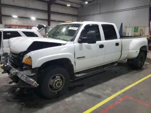 2004 GMC SIERRA