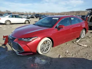2019 TOYOTA AVALON