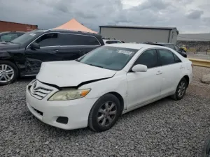 2011 TOYOTA CAMRY