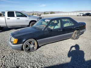 1993 MERCEDES-BENZ 400-CLASS