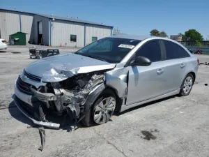 2015 CHEVROLET CRUZE