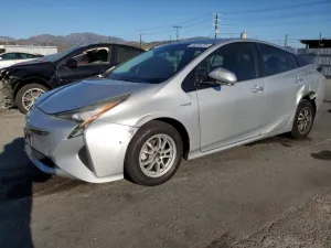 2016 TOYOTA PRIUS THRE