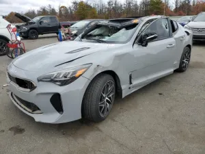 2022 KIA STINGER