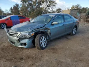 2011 TOYOTA CAMRY