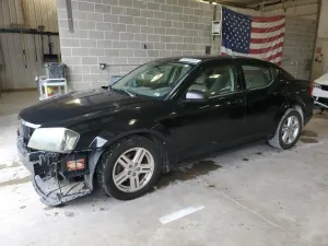 2013 DODGE AVENGER