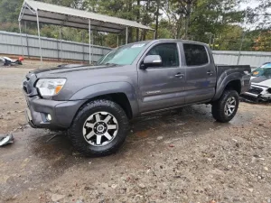 2012 TOYOTA TACOMA