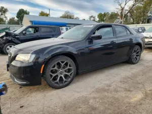 2018 CHRYSLER 300