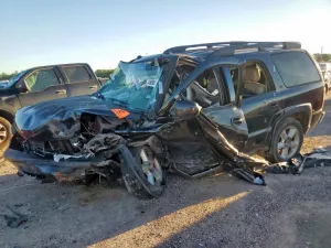 2004 CHEVROLET TAHOE