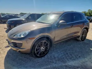 2011 PORSCHE CAYENNE