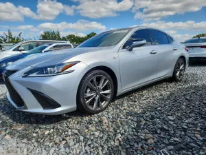 2019 LEXUS ES350