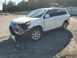 2013 TOYOTA HIGHLANDER