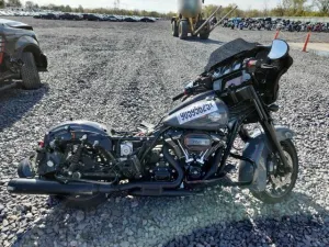 2022 HARLEY DAVIDSON FLHXS