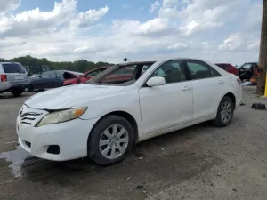 2011 TOYOTA CAMRY