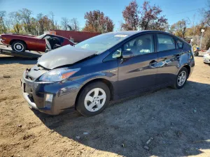 2011 TOYOTA PRIUS