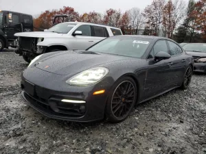 2023 PORSCHE PANAMERA