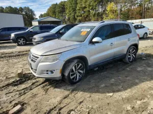 2010 VOLKSWAGEN TIGUAN