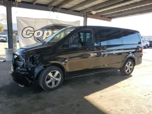 2018 MERCEDES-BENZ METRIS