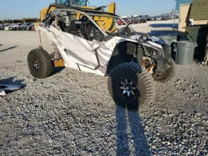 2020 CAN-AM MAVERICK X