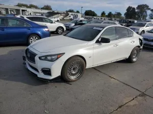2017 INFINITI Q50