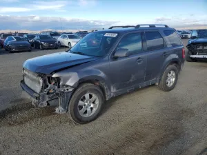 2011 FORD ESCAPE