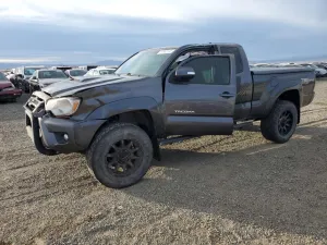 2015 TOYOTA TACOMA