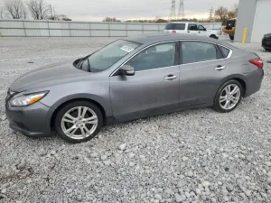 2017 NISSAN ALTIMA
