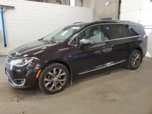 2017 CHRYSLER PACIFICA