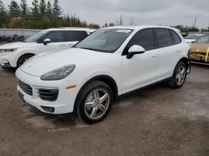 2016 PORSCHE CAYENNE