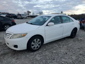 2011 TOYOTA CAMRY