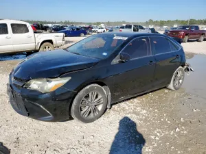 2015 TOYOTA CAMRY
