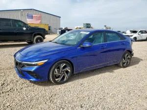 2024 HYUNDAI ELANTRA