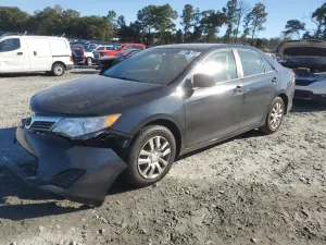 2013 TOYOTA CAMRY