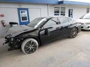 2024 LEXUS ES350
