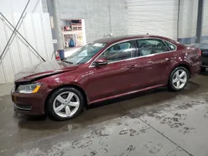 2012 VOLKSWAGEN PASSAT