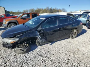 2016 TOYOTA CAMRY