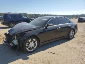 2013 HYUNDAI GENESIS