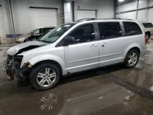 2010 DODGE CARAVAN