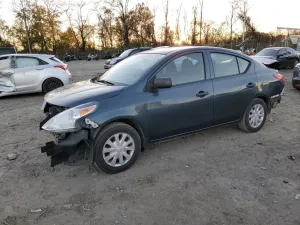 2015 NISSAN VERSA