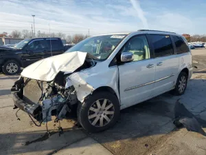 2012 CHRYSLER TOWN & C