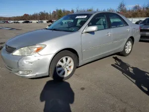 2004 TOYOTA CAMRY