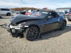 2019 NISSAN 370Z