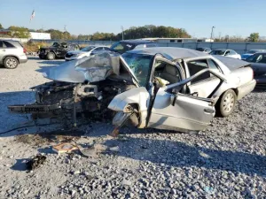 2004 MERCURY GRMARQUIS