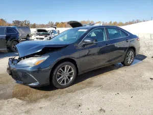 2017 TOYOTA CAMRY