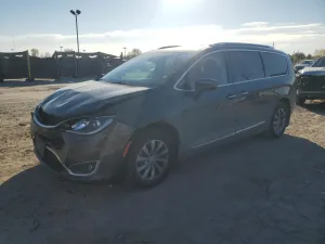 2019 CHRYSLER PACIFICA