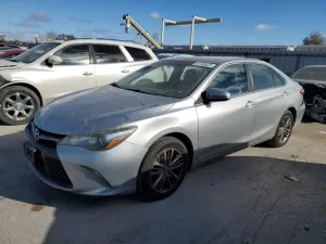 2015 TOYOTA CAMRY